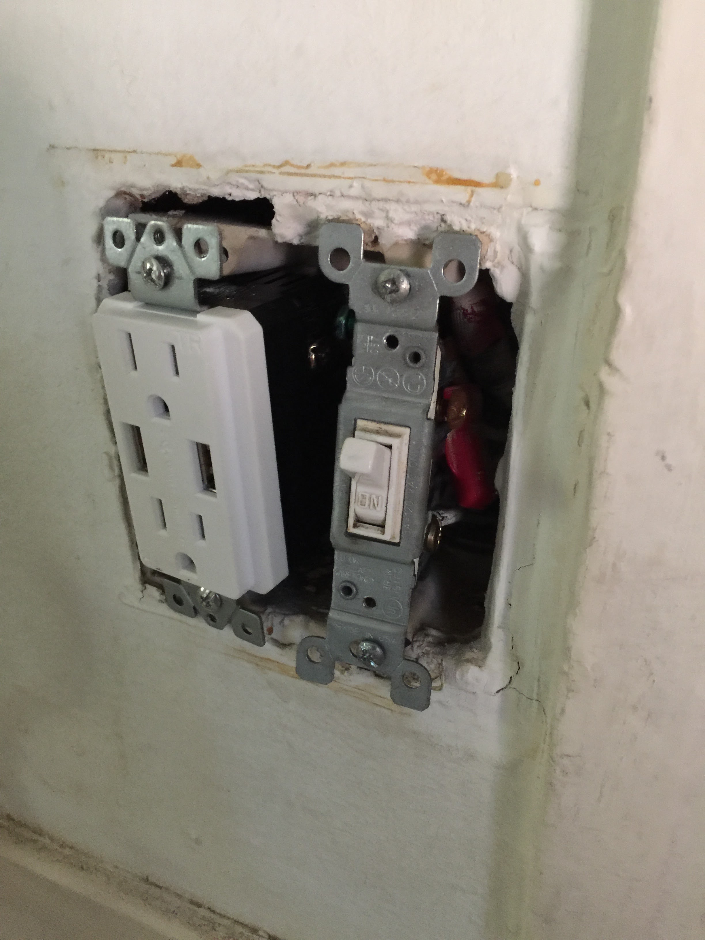 Electrical sockets and wiring work